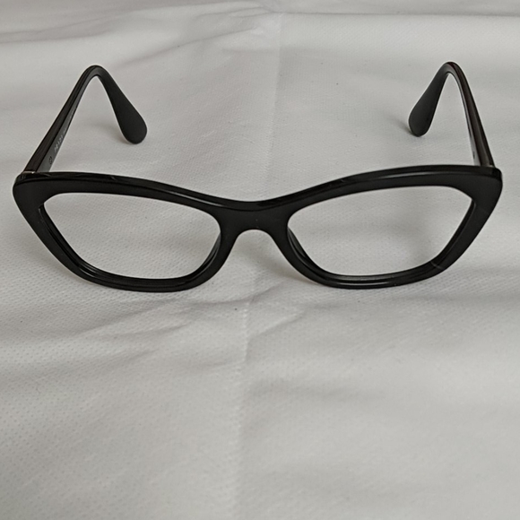 Prada glasses - Picture 4 of 8